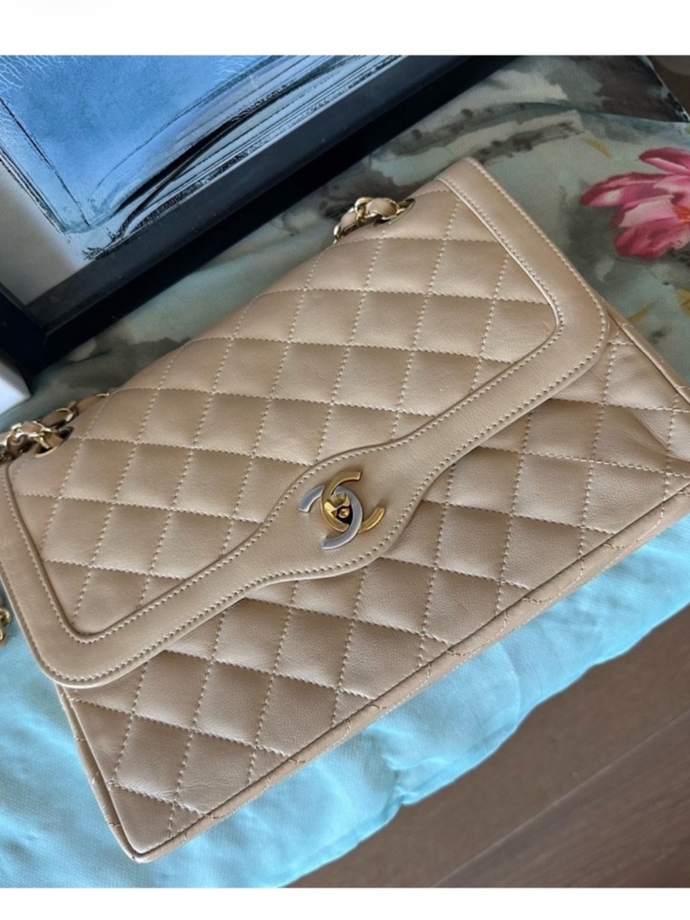 Vintage Chanel  Paris 25 limited double flap quilted lamb skin shoulder bag EUC